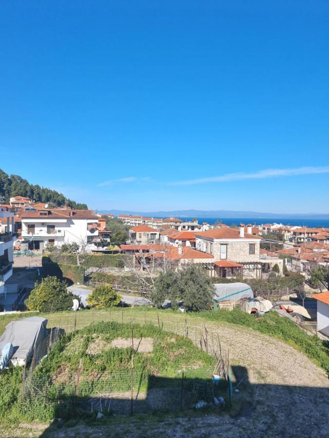 Nice Apartment With Amazing Views Kryopigi Exteriör bild
