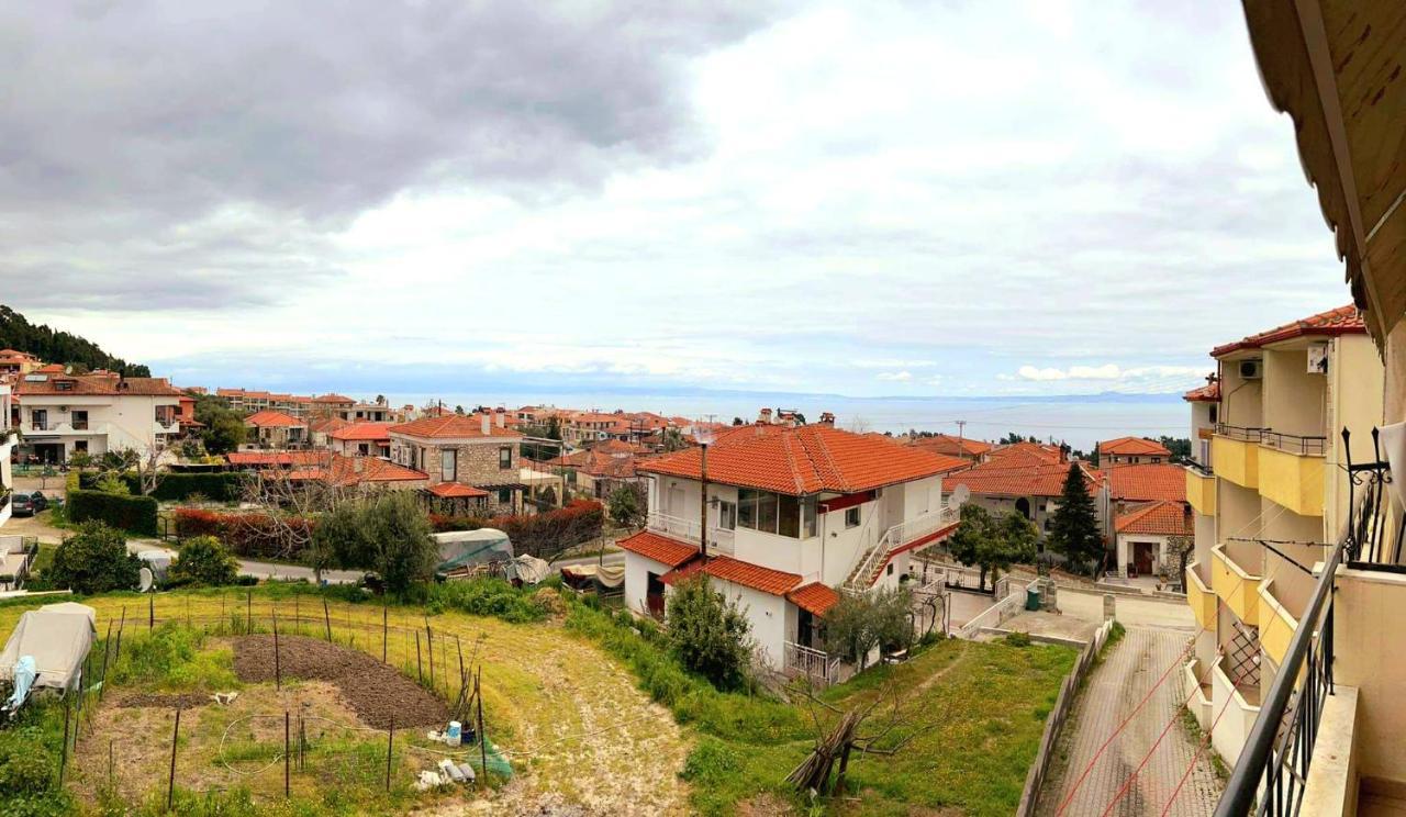 Nice Apartment With Amazing Views Kryopigi Exteriör bild